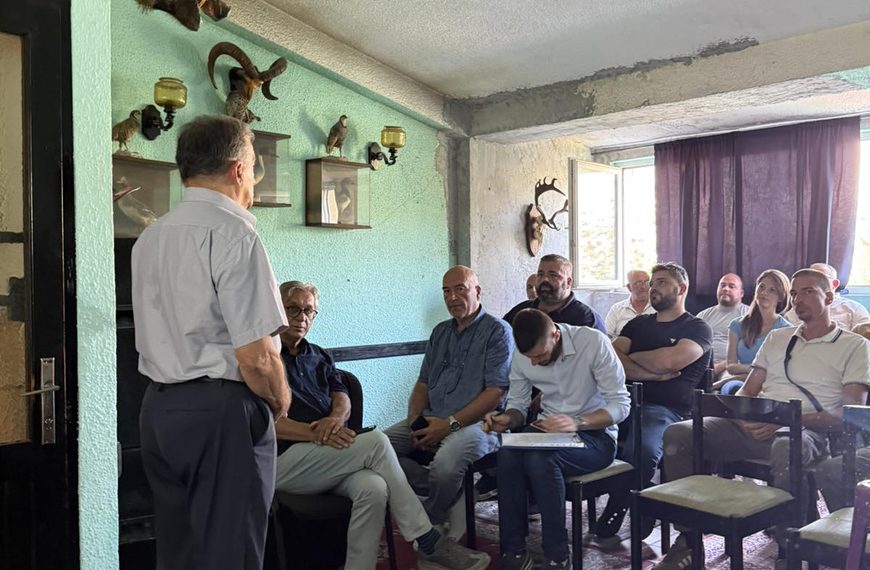 LOVCI NA OBUCI ZA NEINVEZIVNO PRIKUPLJANJE UZORAKA MRKOG MEDVJEDA